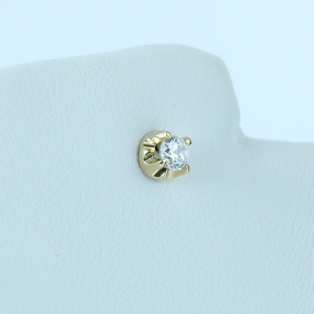 18K Solid Yellow Gold Jewelry Set – Stud Earrings + Bezel Pendant with Matching Chain