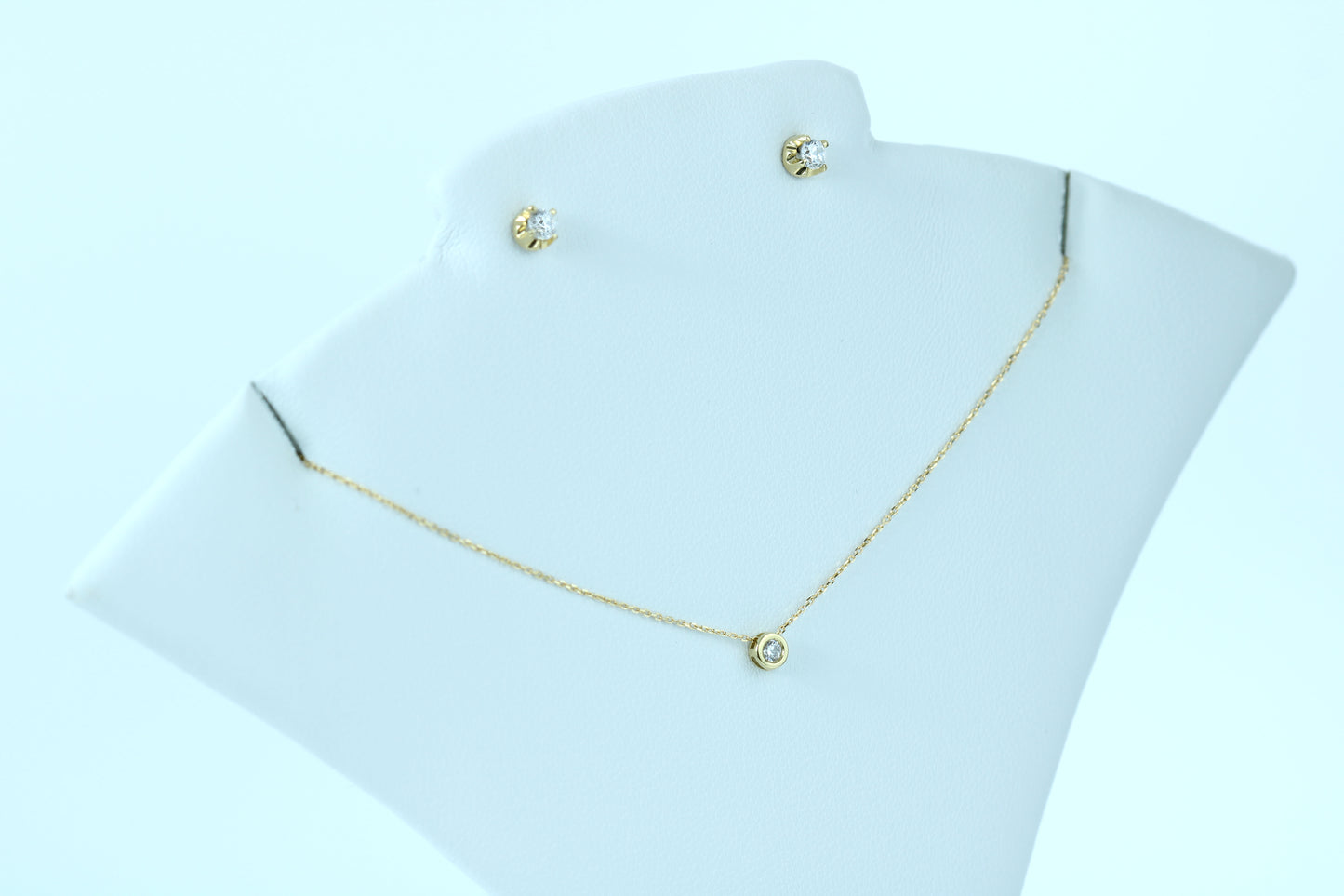 18K Solid Yellow Gold Jewelry Set – Stud Earrings + Bezel Pendant with Matching Chain