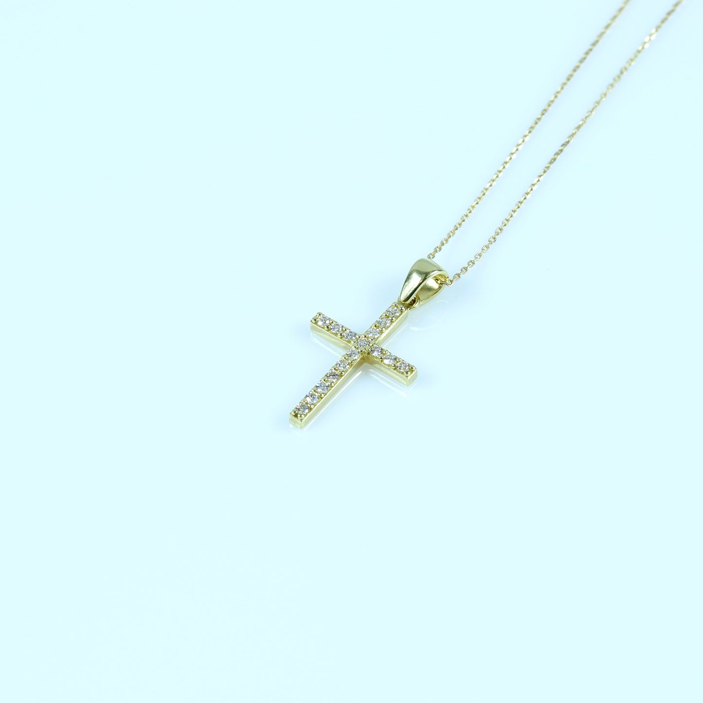 18K Yellow Gold Pendant with Stones + 18K Gold Chain | Elegant Fine Jewelry