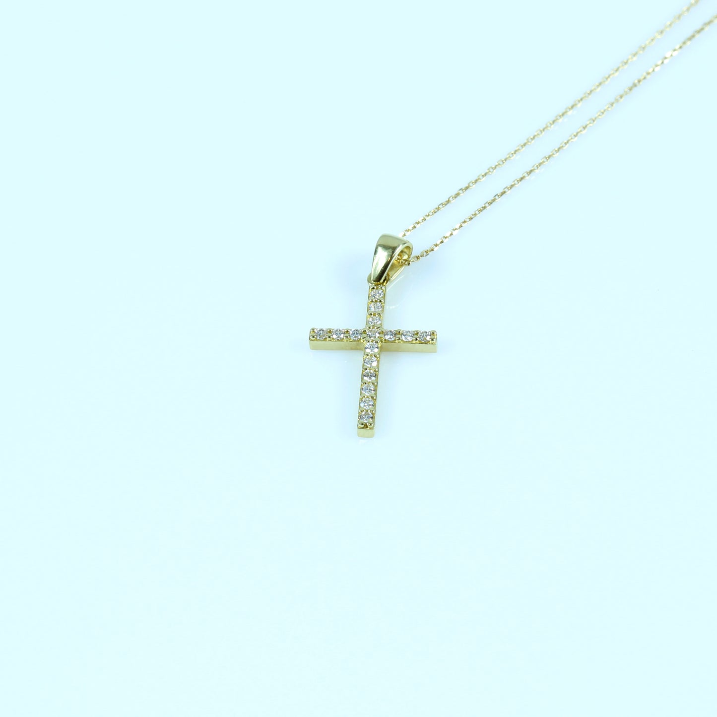 18K Yellow Gold Pendant with Stones + 18K Gold Chain | Elegant Fine Jewelry